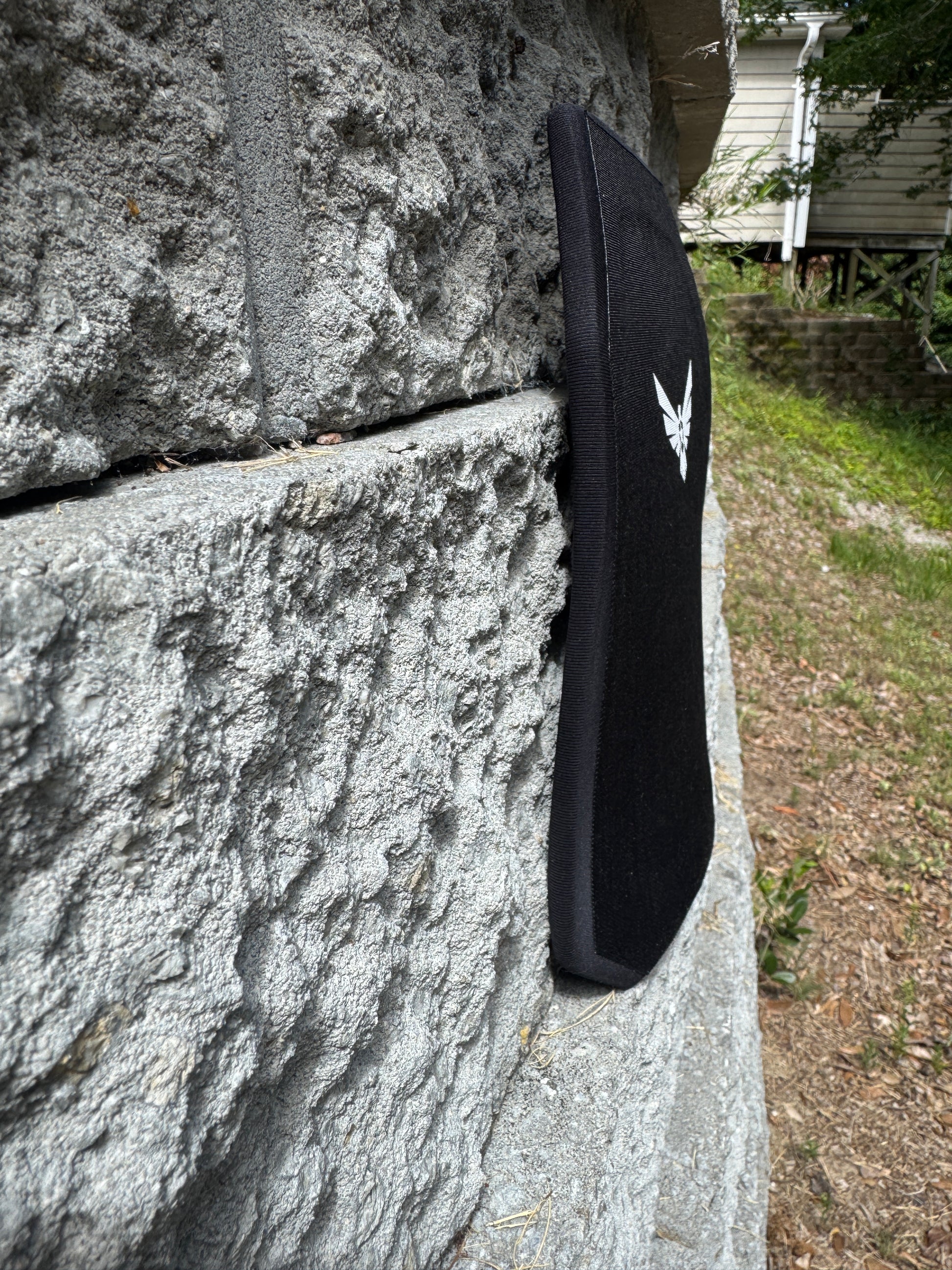 MODEL GARMS 2 PLUS RF2 ICW against a block wall super thin
